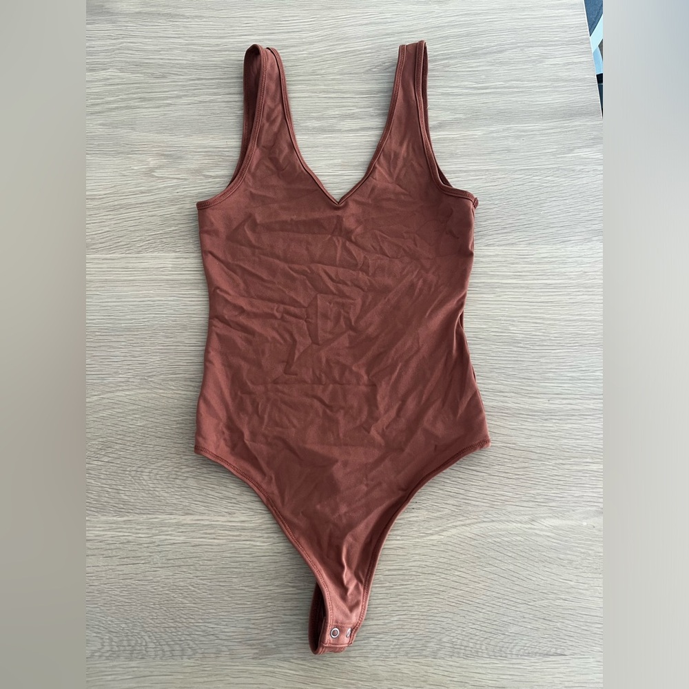 Abercrombie & Fitch V Neck Bodysuit